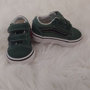 Baby Vans sneakers